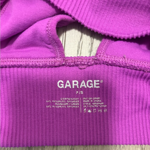 Garage Top - Picture 2 of 3